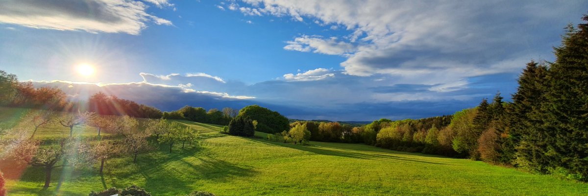 Landschaftsaufnahme der Gemeinde Hosenfeld